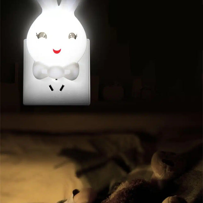 Sød kanin LED natlampe til stikkontakt
