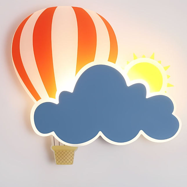 Børnevæglampe med luftballon og sky