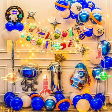 LED lyskæde med rum-tema til børn