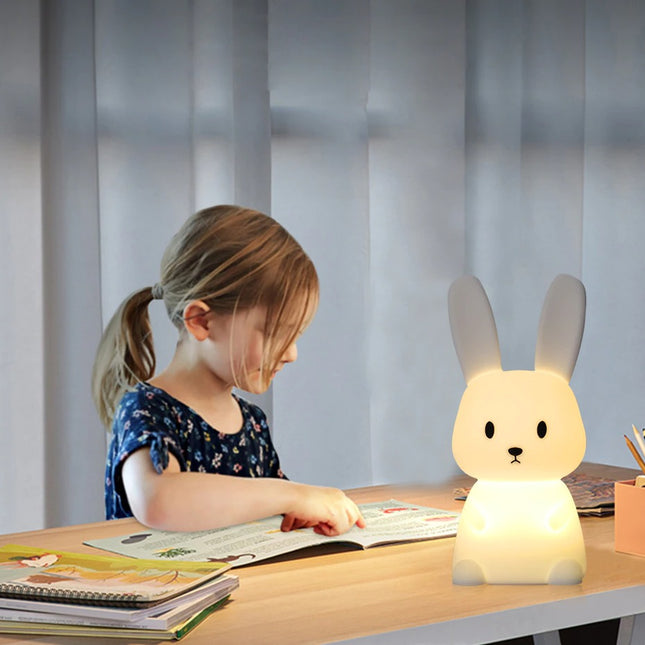 Genopladelig touch natlampe kanin til baby
