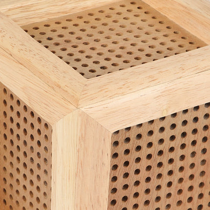 Firkantet sengelampe i massivt træ