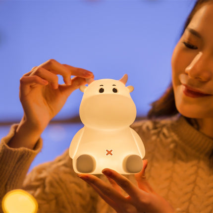 Genopladelig natlampe formet som en hjort