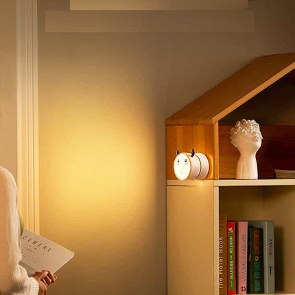 LED touch-natlampe med hjortemotiv