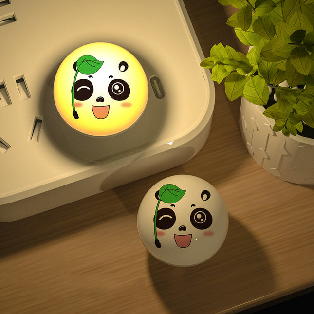 Panda natlampe til stikkontakt med sensor