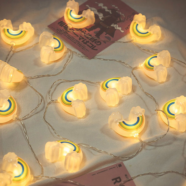 Lyskæde med regnbuer til børneværelset