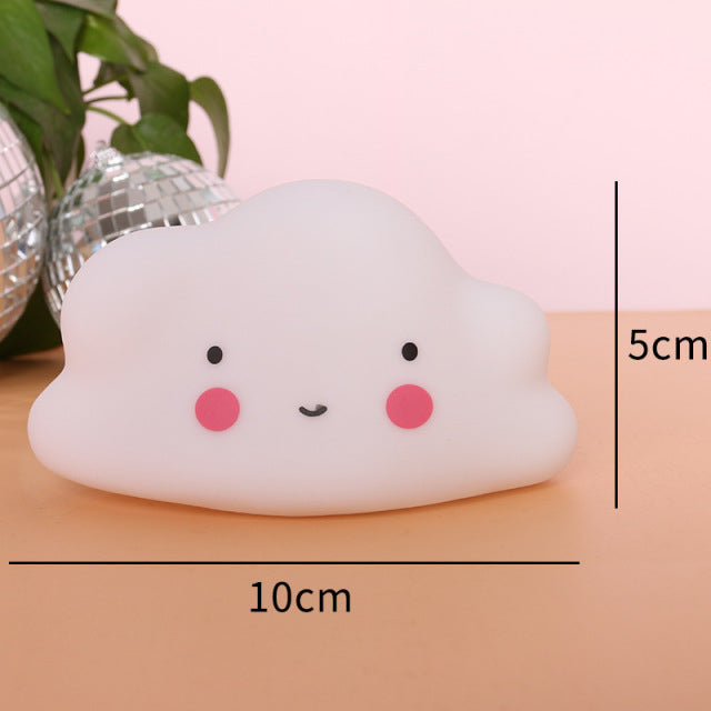 Skyformet LED natlampe til baby