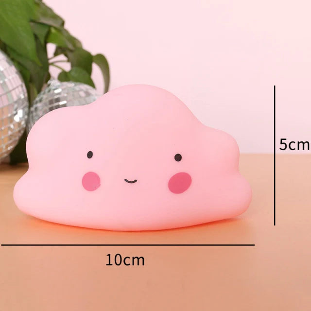 Skyformet LED natlampe til baby