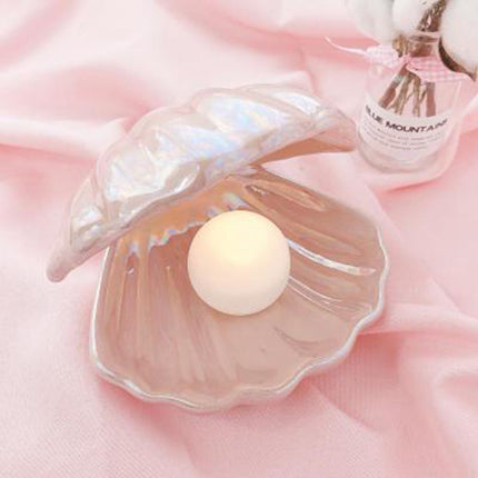 Muslingeskal natlampe med perle lys