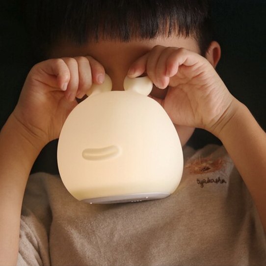 Genopladelig snegle natlampe til amning