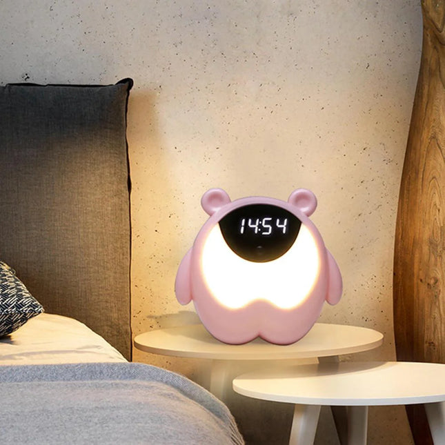 Vækkeur og natlampe formet som bjørn