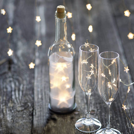 Batteridrevet LED lyskæde med små stjerner