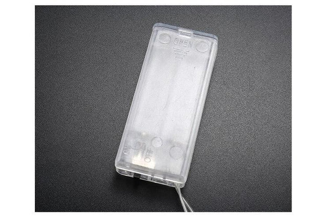 Hvid lyskæde med smilende stjerner