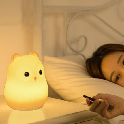 Ugle natlampe i silikone med fjernbetjening