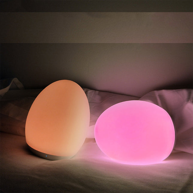 Genopladelig æggeformet LED natlampe