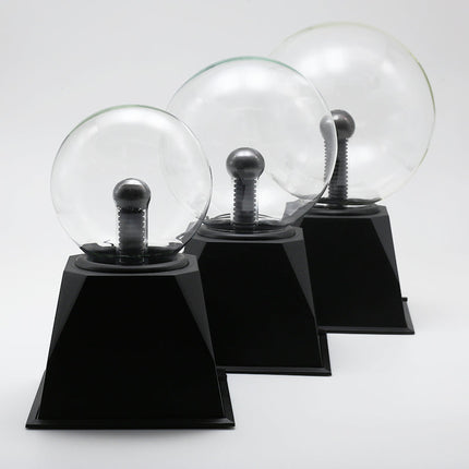 Magisk plasmakugle lampe med lyneffekter