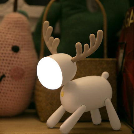 Moderne hjort natlampe med LED lys