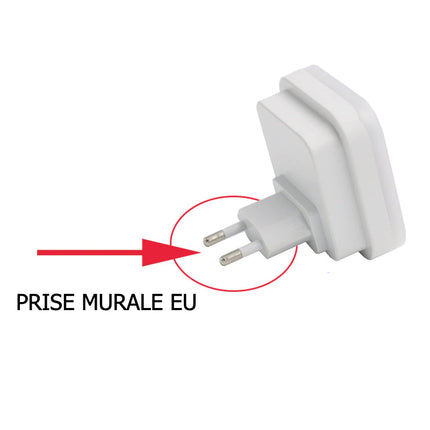 LED natlampe til stikkontakt med lyssensor