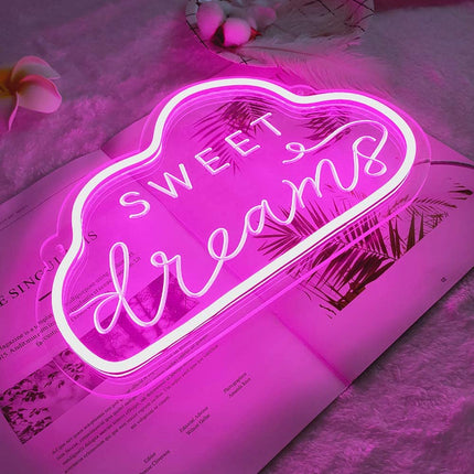 Sky neonskilt 'Sweet Dreams' til væg