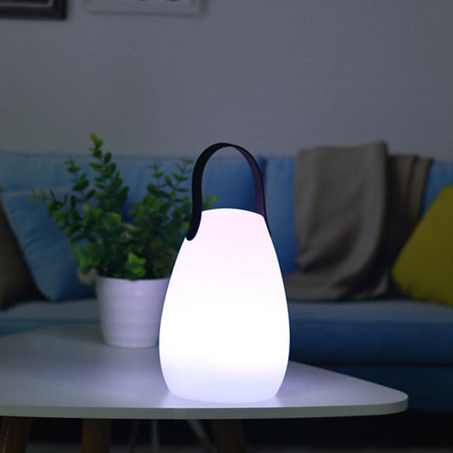Bærbar og genopladelig LED lanterne