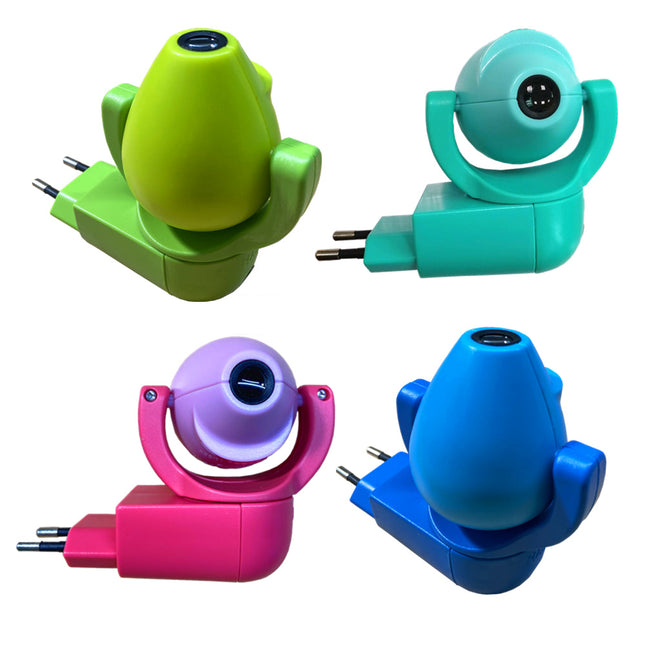 Natlampe med projektor og billedskiver