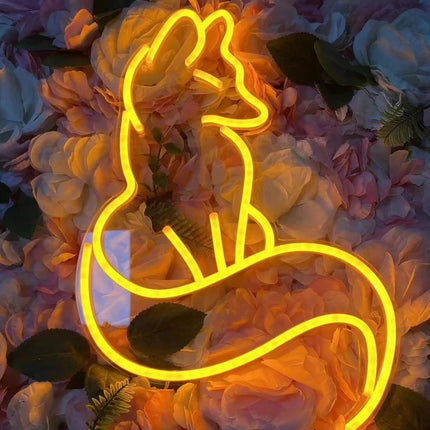 LED neonskilt med siddende ræv