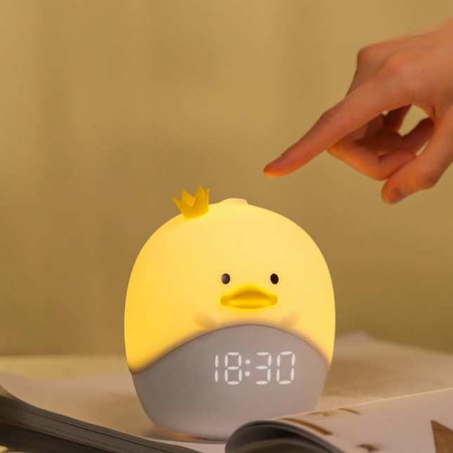 Kylling natlampe med digitalt vækkeur
