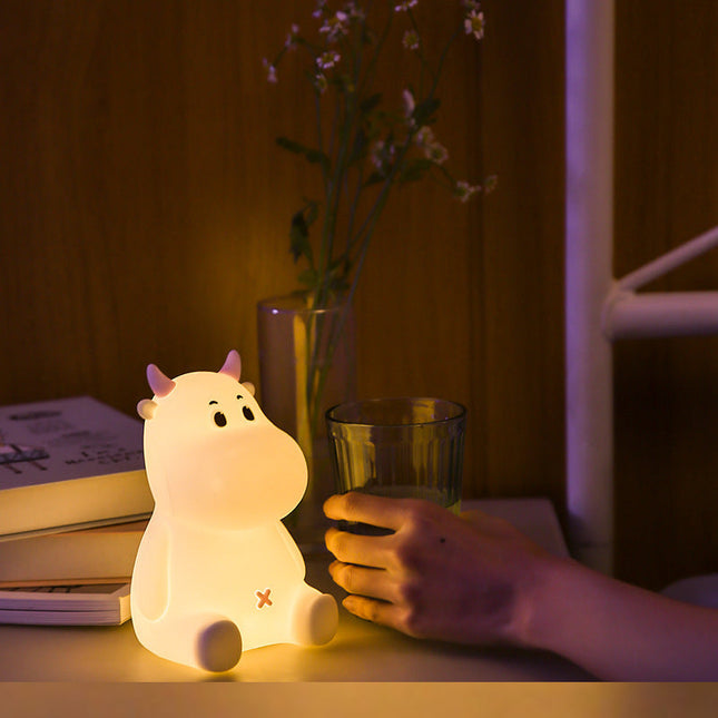 Dæmpbar ko natlampe i blød silikone